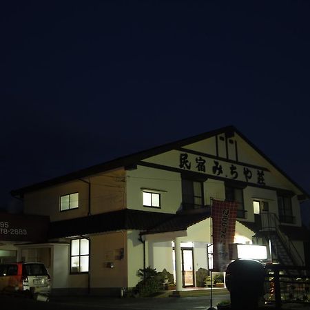 Minshuku Michiyasou Hotel Kirishima Exterior photo