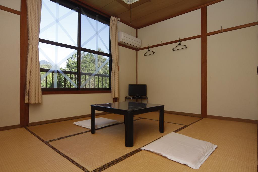 Minshuku Michiyasou Hotel Kirishima Exterior photo